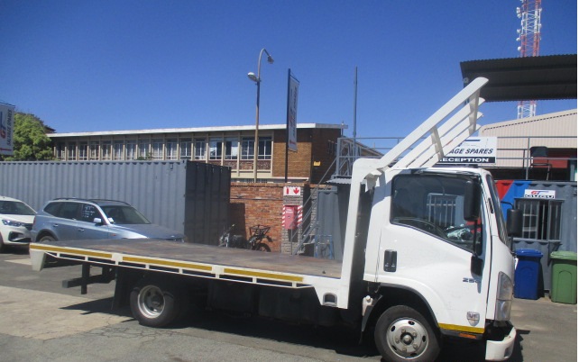 Gtsalvage's tweet photo. Salvage vehicle, Isuzu NMR250 (GT004297) for sale and now open to offers through our website https://t.co/v2rhnflyHc or on 011 241 7700. You can visit our yard at 34 Amsterdam Avenue, Johannesburg

https://t.co/7tnhtLjIYG

#salvagevehicle #forsale #makeanoffer #salvageyard https://t.co/kodWc2fyhV