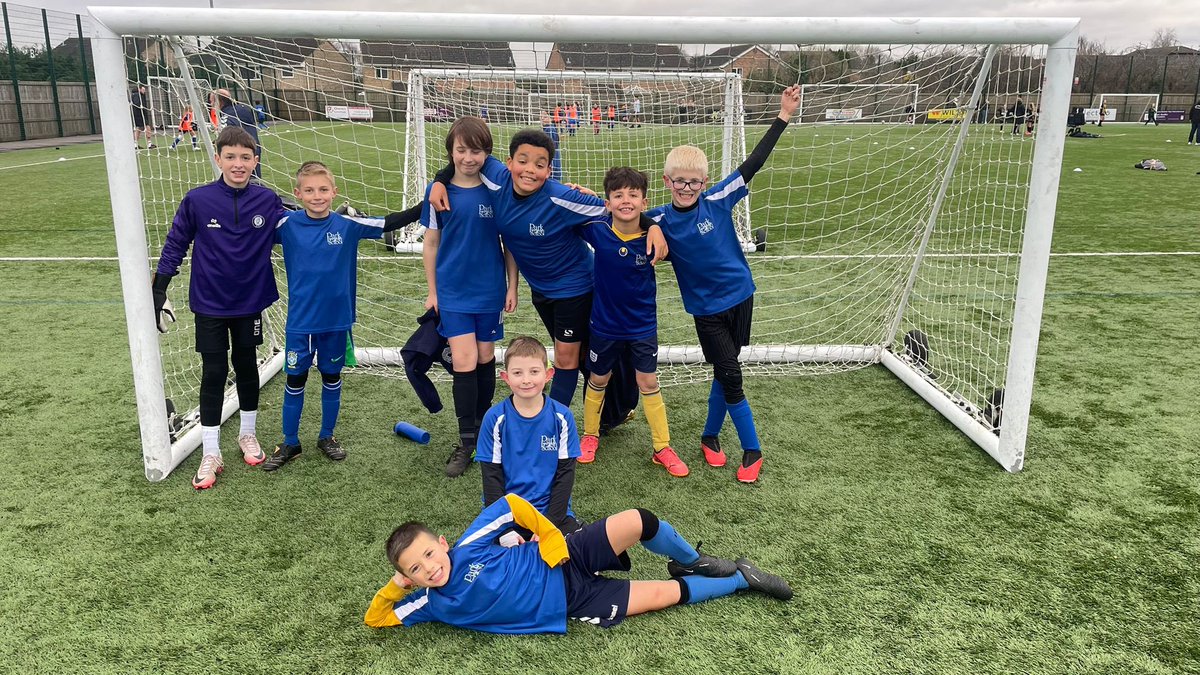 Well done to our amazing football teams! Yesterday we attended a football competition alongside several other schools from our new Mosaic Academy. We took part in a KS1, girls and boys event. All 3 teams put on a great show with some excellent skills on show ⚽️🤝🏼