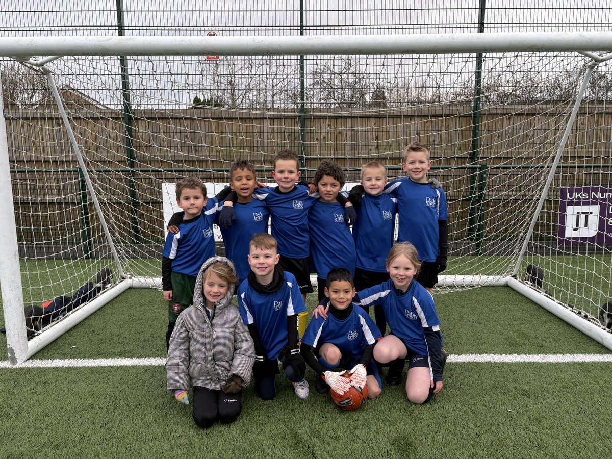 Park Primary PE tweet media