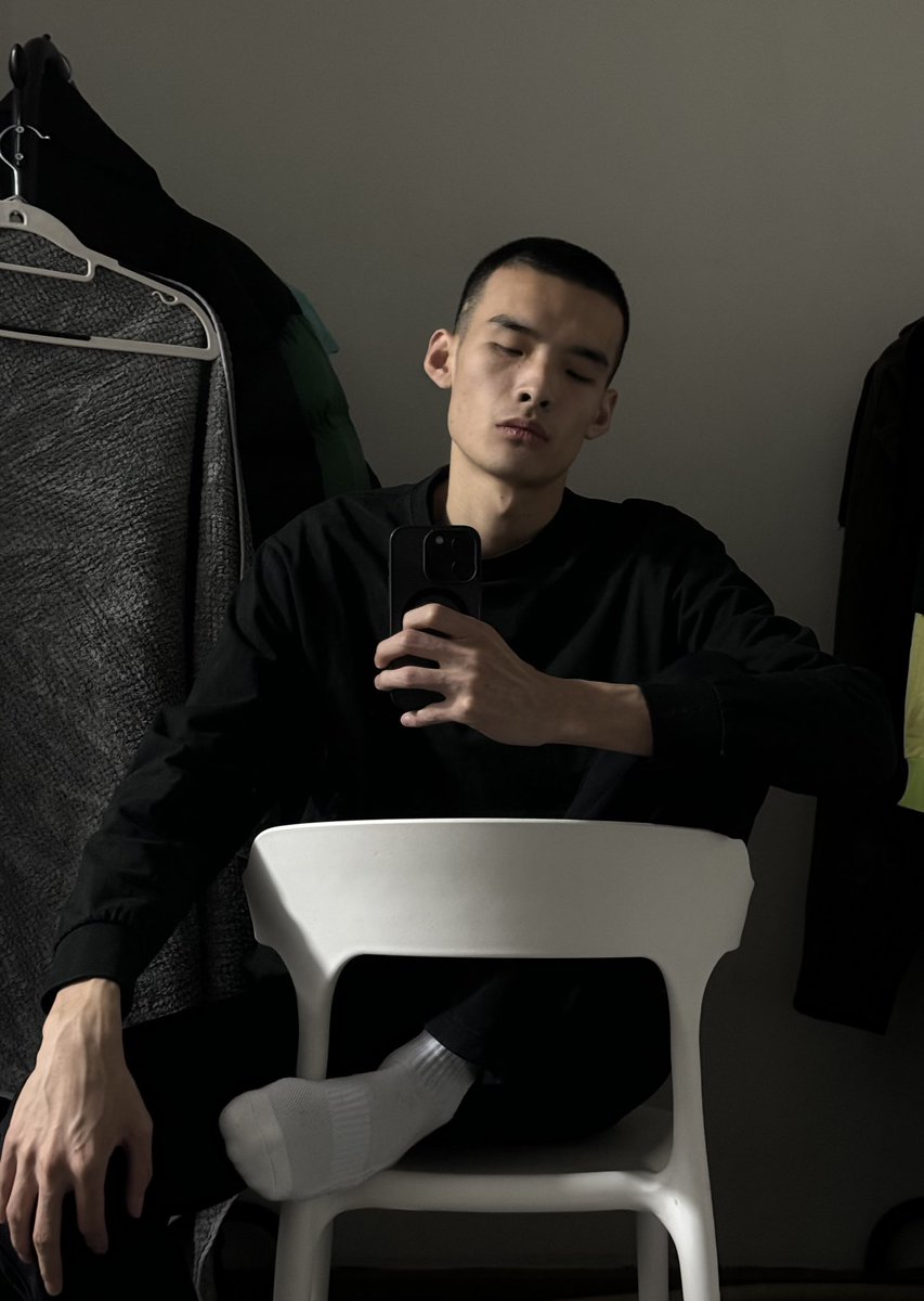 有多少傻逼想做老子的狗
点赞我看看