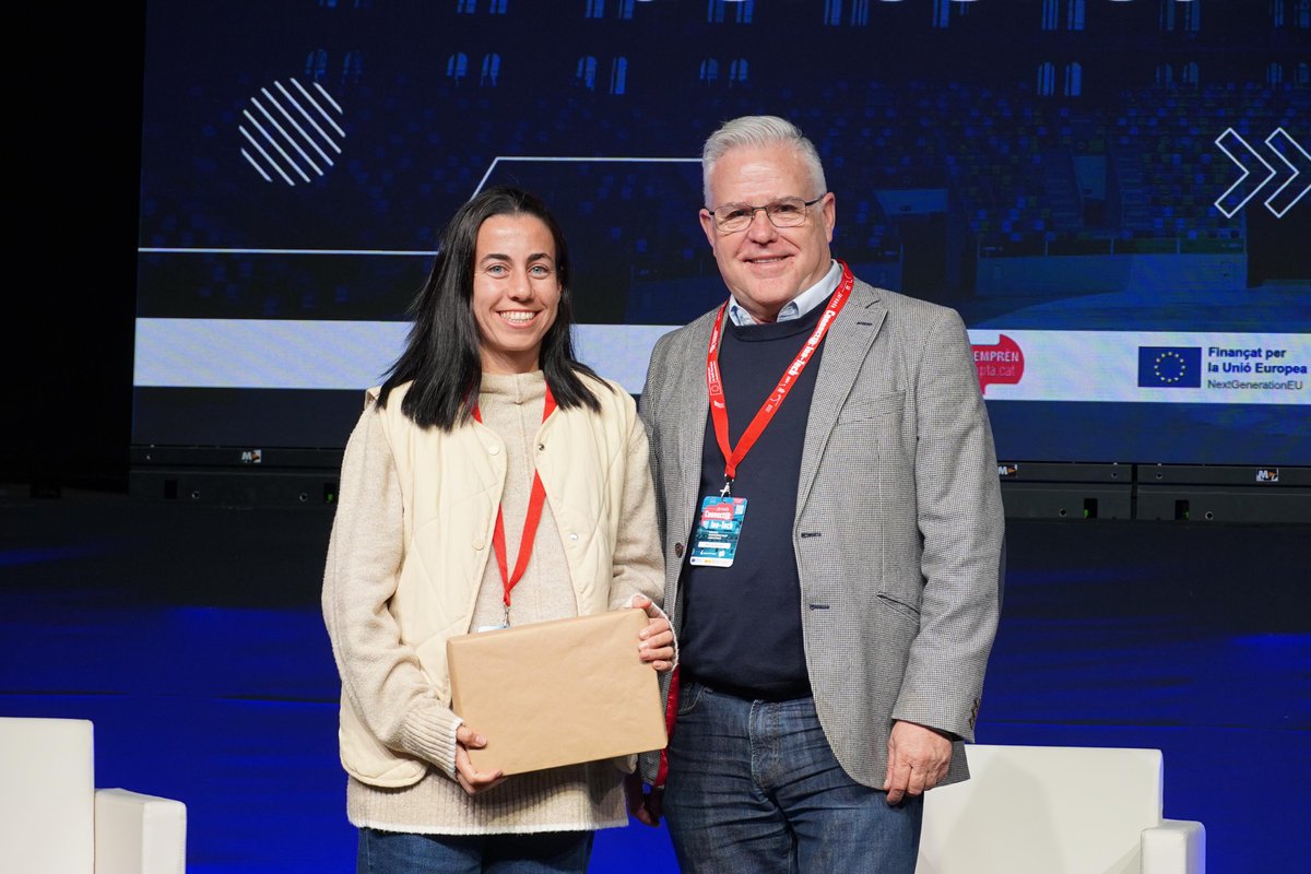 Diputació de Tarragona (@dipta_cat) on Twitter photo 🌐🏆 Amb els tallers sobre món digital i IA i el lliurament dels premis del concurs de pitch es posa fi a la Jornada #ConnectaInnTech de <a href="/Dipta_cat/">Diputació de Tarragona</a>. El diputat d'#OcupacióDipta i #EmprènDipta <a href="/PereGranados/">Pere Granados</a> ha clos l'acte a la #TarracoArena
#PlandeRecuperación #NextGenerationEU 🌐🏆 Amb els tallers sobre món digital i IA i el lliurament dels premis del concurs de pitch es posa fi a la Jornada #ConnectaInnTech de <a href="/Dipta_cat/">Diputació de Tarragona</a>. El diputat d'#OcupacióDipta i #EmprènDipta <a href="/PereGranados/">Pere Granados</a> ha clos l'acte a la #TarracoArena
#PlandeRecuperación #NextGenerationEU