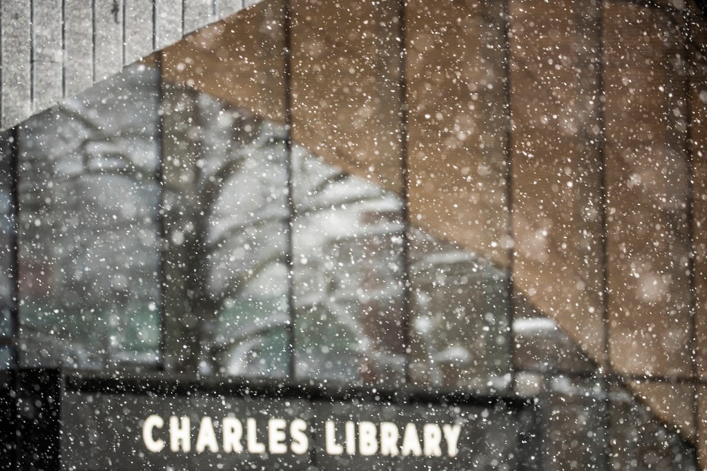 🌨️ Dreaming of a winter wonderland on campus? There's something magical about snow that transforms our familiar surroundings into a picturesque landscape! 

Photos by Ryan S. Brandenberg.