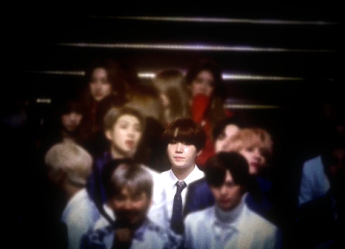 sugadooll's tweet image. him