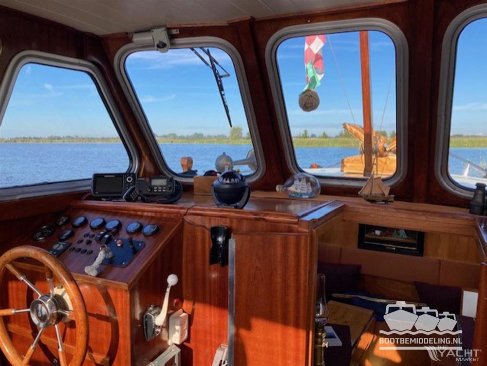 theyachtmarket's tweet photo. Tukkervlet 9.50 (1973) for sale in Netherlands €29,500 EUR. https://t.co/MRFyXkIUkm

@Bootbemiddeling #buyboat #sellboat #yachting #yachtbroker #boating #boot #bateau #usedboats #barca #britishmarine #boten #jacht #iyba #Tukkervlet #boats #barcos #vlet #barche #boote #boats https://t.co/1ZLvTrYE94