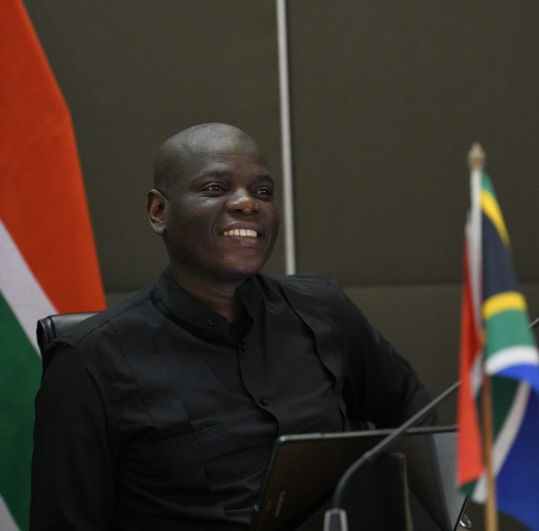 DIRCO_ZA's tweet photo. Minister Ronald Lamola reaffirmed South Africa’s commitment to strengthening African partnerships, prioritising interests, fostering peaceful resolutions, and boosting trade during his remarks to African Heads of Mission.
#AfricanDiplomacy
#UnityInAfrica https://t.co/ddb4ORg2nj