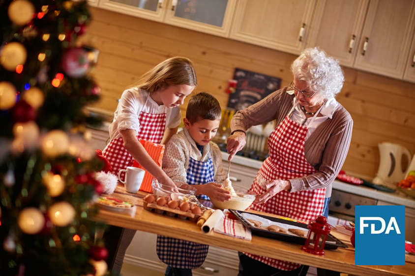 ✔️ Holiday Baking Tip: Always handle flour safely! 
Avoid cross-contamination and remember to wash your hands, utensils, and surfaces after use. fda.gov/food/buy-store…