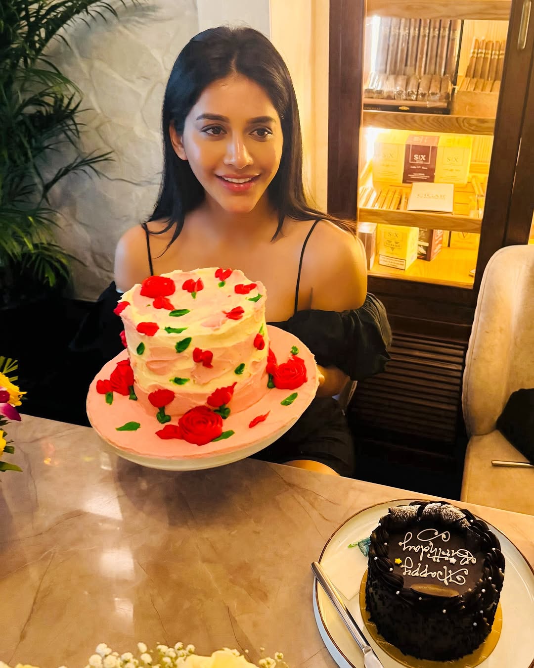 GehqP7hWsAAQone?format=jpg&name=large