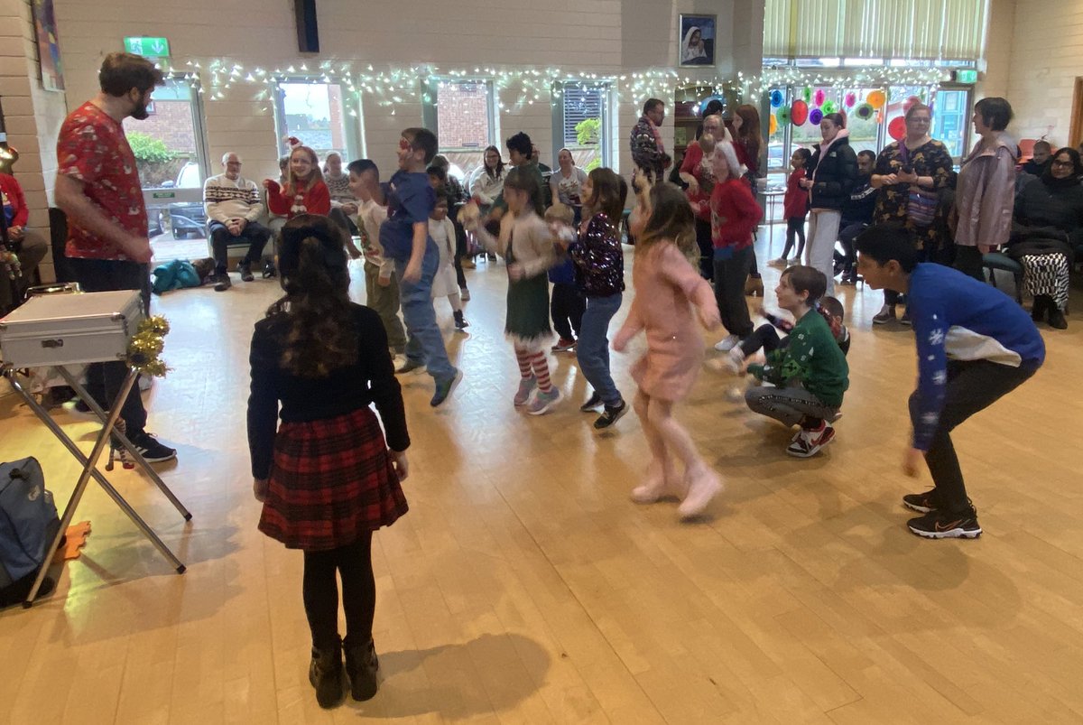 UHL Paediatric Diabetes Team (@cypd_uhl) on Twitter photo We had the most โจwonderfulโจ time at our Christmas Party on Saturday! ๐
Thank you to all our families... We hope you enjoyed sharing the Christmas spirit with fellow Diabuddies ๐ฅฐ๐
<a href="/Leic_hospital/">Leicester's Hospitals</a> <a href="/LeicChildHosp/">Leicester Children's</a> <a href="/DrFoxLHC/">Leicester Hospitals Charity</a> <a href="/DiabetesUK/">Diabetes UK</a> We had the most โจwonderfulโจ time at our Christmas Party on Saturday! ๐
Thank you to all our families... We hope you enjoyed sharing the Christmas spirit with fellow Diabuddies ๐ฅฐ๐
<a href="/Leic_hospital/">Leicester's Hospitals</a> <a href="/LeicChildHosp/">Leicester Children's</a> <a href="/DrFoxLHC/">Leicester Hospitals Charity</a> <a href="/DiabetesUK/">Diabetes UK</a>