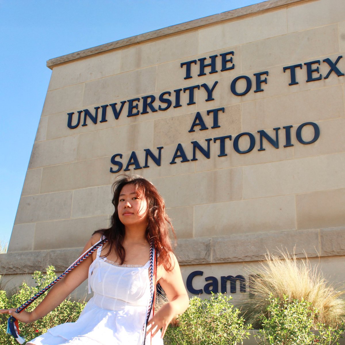 UTSARec's tweet image. Congratulations to Lisa, who is graduating with a BS in Biochemistry! 🎉
"At #UTSARec, I have learned how to be a teacher, how to get along with people from different life perspectives, and that I really enjoyed dancing as a profession."
⁠#UTSA #UTSAGrad24