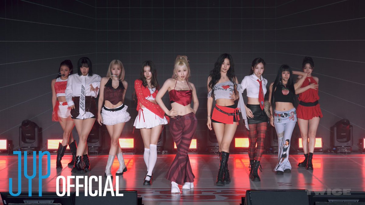 TWICE “Strategy” Special Stage 

❤YouTube: youtu.be/PrkNZRd9G88 
💚NAVER TV: tv.naver.com/v/66166137

🎧 STRATEGY
TWICE.lnk.to/STRATEGY 

#TWICE #트와이스 #STRATEGY