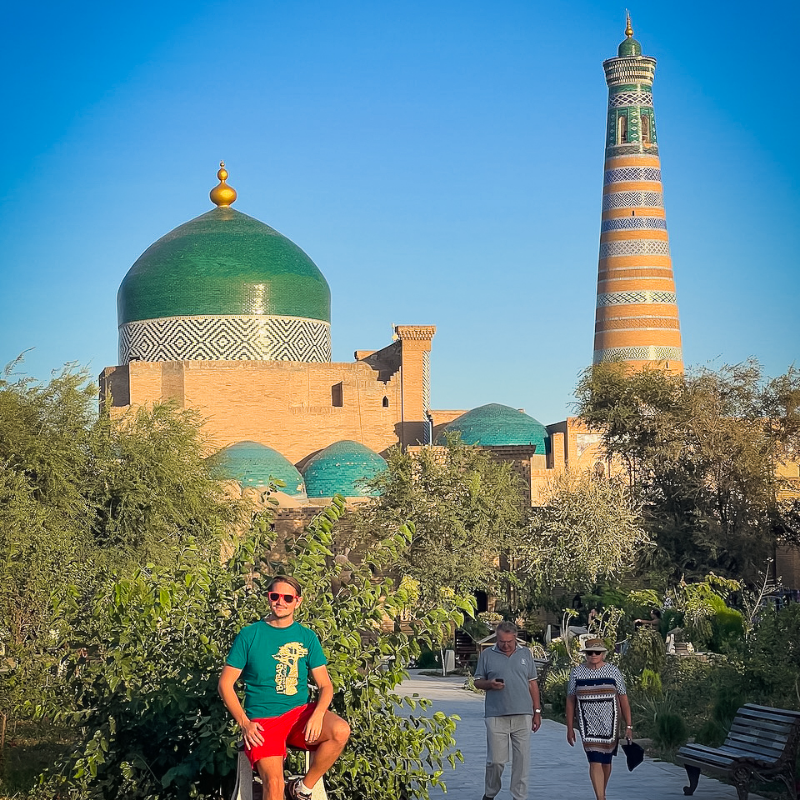 My #Uzbekistan experience in pictures 🚶‍♂️🚶‍♂️⁠🇺🇿⁠
1. ⁠Ulugʻbek madrasasi, #Bukhara⁠
2. ⁠#AlisherNavoi #MetroStation #Tashkent⁠
3. ⁠Itchan Kala, Old town of #Khiva⁠
⁠
polarsteps.com/AdrianSameli/1…
⁠
#asabbatical #sabbatical #nomadlifestyle #uzbek #visituzbekistan