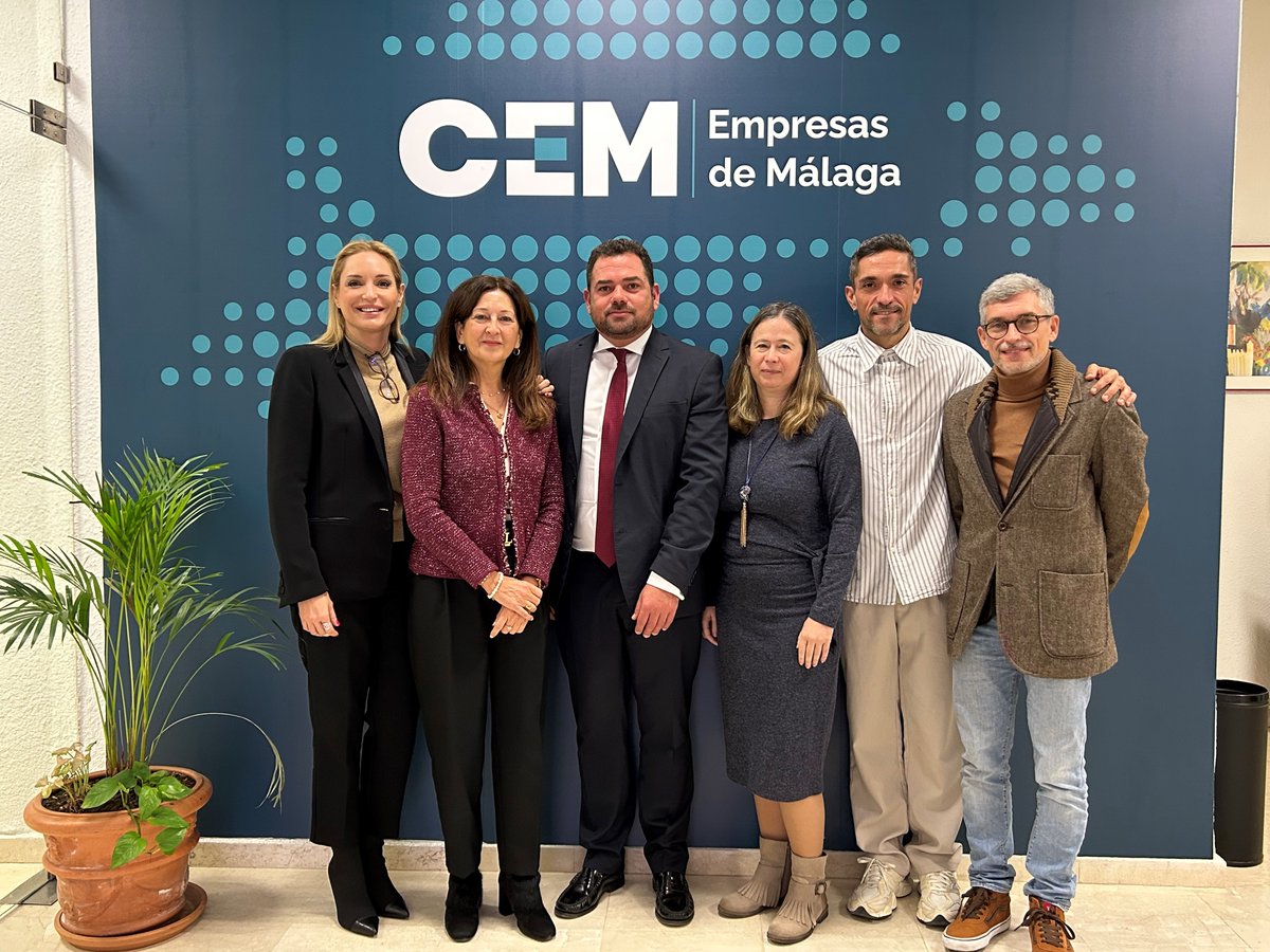 cemmalaga's tweet photo. ✅ #SafeWorkSpace | Esta mañana hemos abordado la #Diversidad como herramienta de cambio en la #empresa, a través de la creación de entornos laborales seguros y protegidos.

➡️ Convocados por la #FundaciónCEM (Cultura, Economía y Medio Ambiente) junto a EducaVEM y @Apoyopositivo. https://t.co/kFPfOLOriD