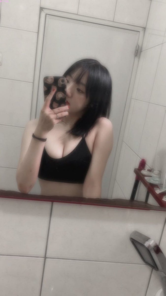 CK網美小潔 這個身材太完美 
#大奶 #巨乳 #美胸 #正妹 #高顏值 #網紅

點擊查看更多免費反差 👇 
https://t.co/eMRTA43PZv

FB社團👇https://t.co/ApVVpyk61Y https://t.co/bXpBaYBHf8