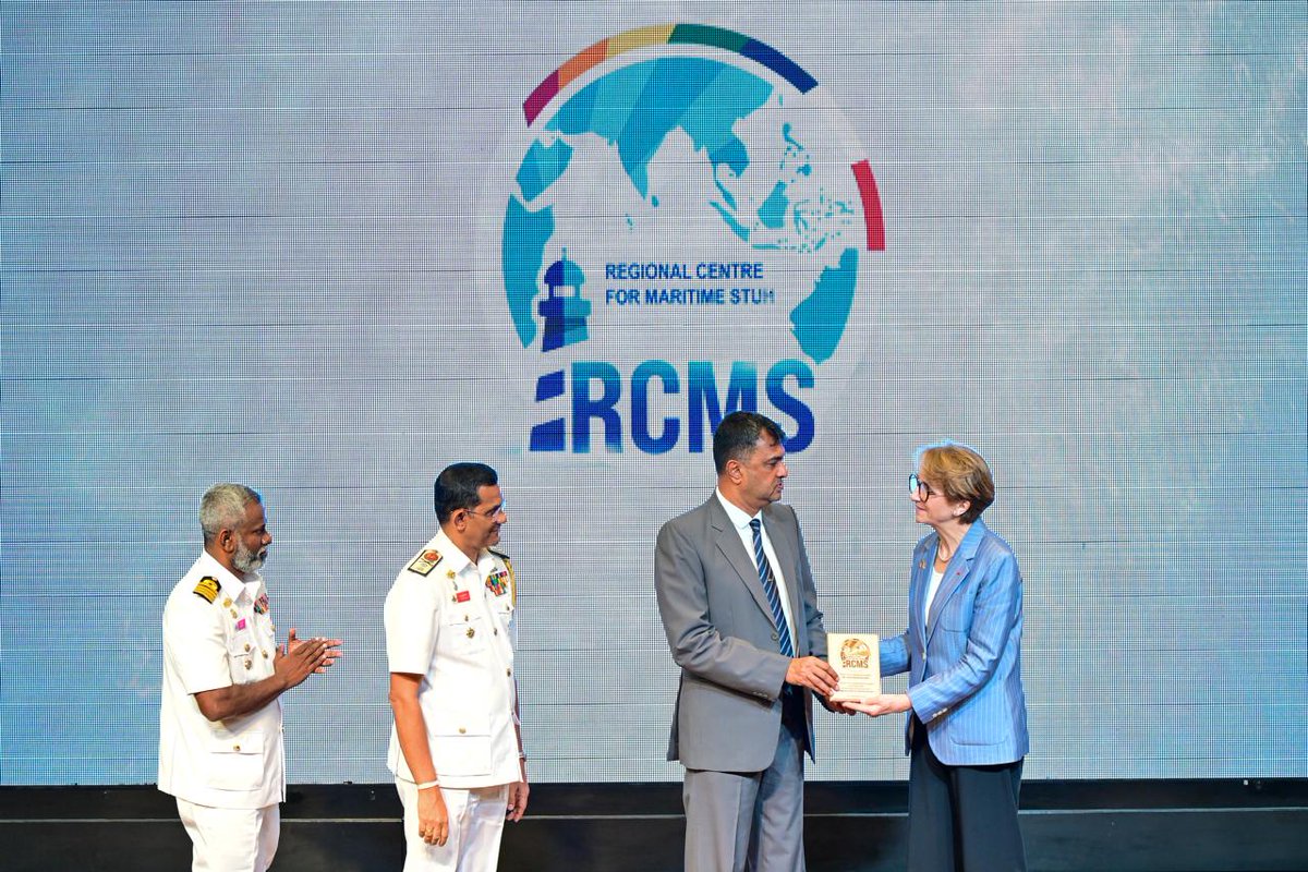 French Embassy in Colombo 🇫🇷🇪🇺 tweet media