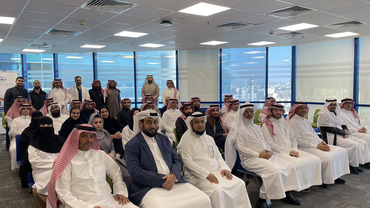 DrAHZAlotaibi's tweet photo. سعدت بالمشاركة في اختبار البورد السعودي لطب الطواريء مع نخبة من الاستشاريين.، كل الشكر للقائمين على لجنة الامتحانات والمنظمين.. وبالتوفيق لزملائنا استشاريي المستقبل في تخصص الطواريء. https://t.co/0ZlIIWec6C