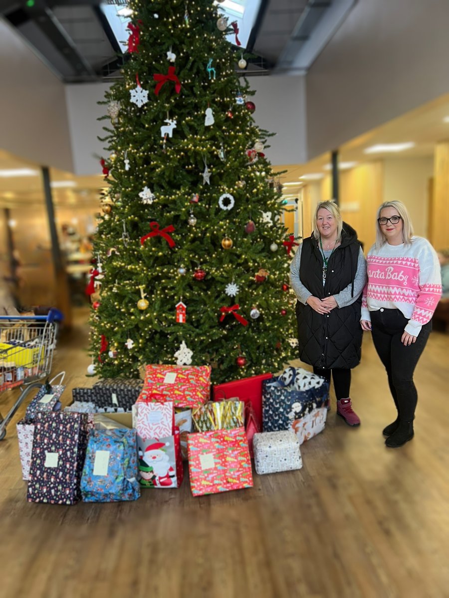 McConnellKelly1's tweet photo. The Christmas Elves have been working hard at McConnell Kelly delivering gifts &amp; groceries to Lorraine and the team at House Compassion Centre &amp; Foodbank who do fantastic work. It was lovely working with you.  Many thanks to all our staff who contributed to this great cause. 🎄🎅 https://t.co/vEF44Oz603