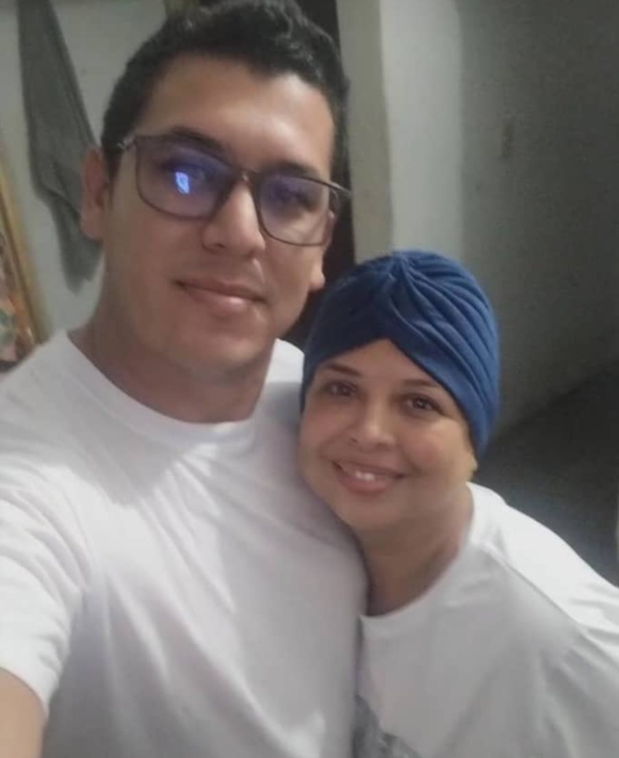 Tras 124 días de su detención arbitraria, fue excarcelada la señora Yenny Barrios con régimen de presentación cada 30 días. Tal como denunciamos desde <a href="/oveprisiones/">Observatorio Venezolano de Prisiones</a>, Yenny fue arrestada el pasado #9Ago en Carora, estado #Lara, y desde entonces su salud ha sido motivo de profunda