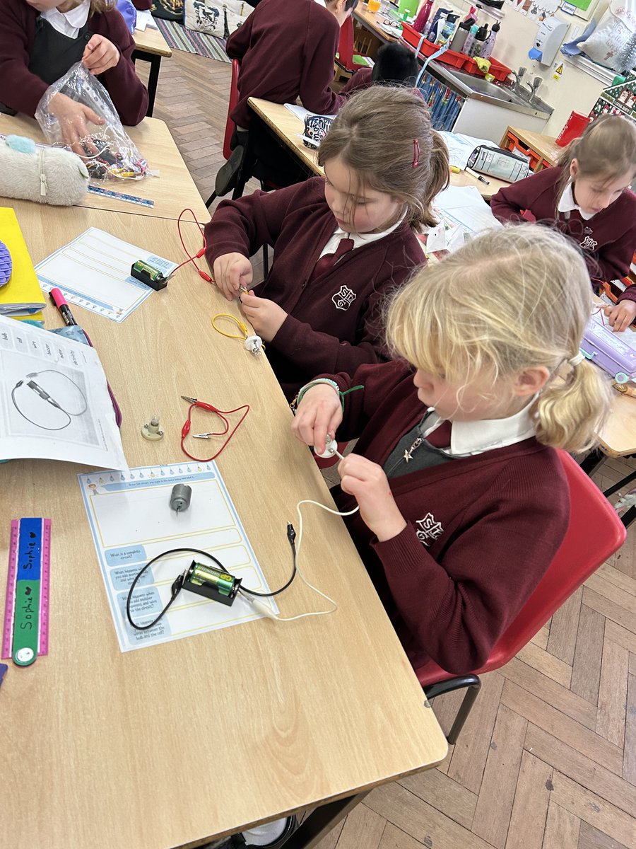 Sacred Heart School tweet media