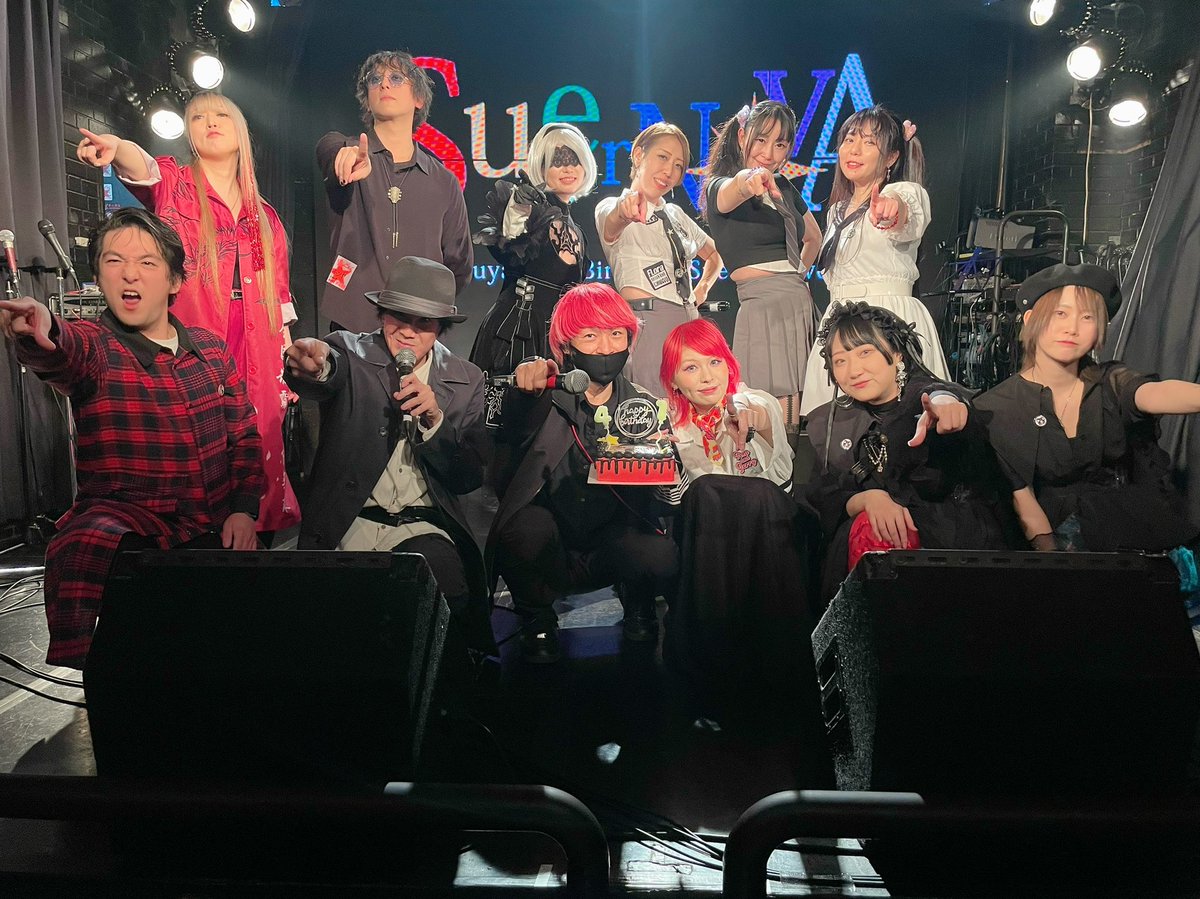 yuya1204's tweet photo. #ゆや誕2024 vol.10 『SuperNova』

めっちゃくちゃ楽しかったし、素晴らしい演者の皆様とお客様と一体となれて最高でした🥹✨
この日の発起人でスペシャルサンクスのリドPさんにも大感謝🙇‍♂️🙇‍♂️
またやりましょ！！！

缶バッチ沢山GETして頂いたのも嬉しすぎ🙌
今後ともよろしくお願いします^^ https://t.co/ZqQpIBbkeY
