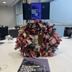 Manchester &amp; NW Meeting review: On 15th November 2024 UKHA Manchester &amp; NW committee and members met at the Lowry Hotel for a Christmas Wreath making workshop. Our Guest Speaker was Rachael Shah from Vision Linens. 

Read the full review and gallery >> buff.ly/3VqtvxI