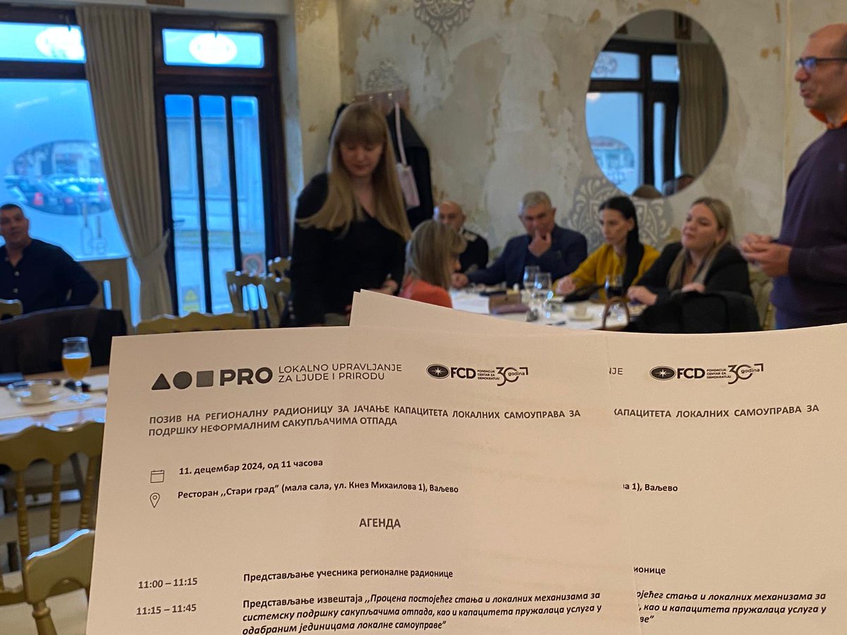 CentarOnline's tweet image. ♻️ U Valjevu sa predstavnicima gradova i opština - jačanje kapaciteta za podršku i unapređenje životnih uslova neformalnih sakupljača otpada

🇺🇳🇨🇭🇷🇸 Zajednički UN program „PRO - Lokalno upravljanje za ljude i prirodu“, uz podršku Vlade Švajcarske #programpro #socijalnaprava