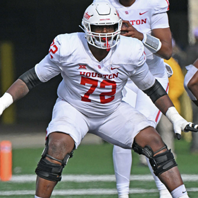 Blessed to receive an offer from <a href="/UHCougarFB/">Houston Football</a>