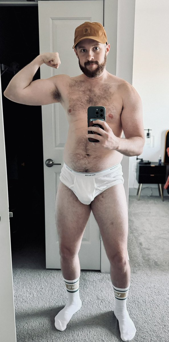Stf_FL's tweet photo. 32 today, figured I should share a TW post to honor it. 

#tightywhities #tightywhitey https://t.co/fKTSZxsG4b