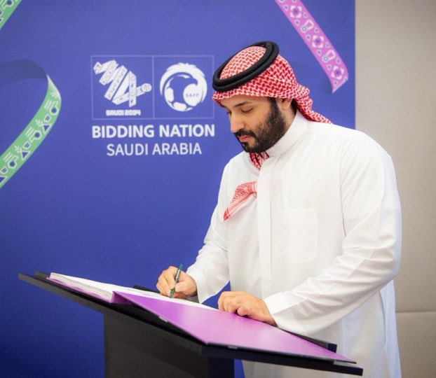 waleedmalhan's tweet photo. برعاية من سيدي خادم الحرمين الشريفين الملك سلمان بن عبدالعزيز وبدعم واشراف كامل من سمو سيدي ولي العهد الامير بمحمد بن سلمان السعودية تستضيف نهائيات كأس العالم 2034 ، انجاز عظيم لوطن لايعرف المستحيل 🇸🇦
#Saudi2034 https://t.co/teDQkZPhcb