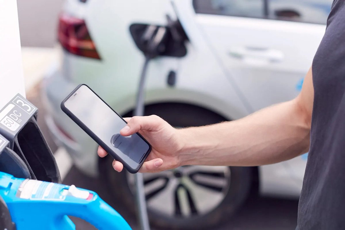 North American Clean Energy (@nacleanenergy) on Twitter photo Businesses are increasingly seeing #EVchargers as strategic assets that drive revenue and customer loyalty, with single chargers potentially generating significant annual income and boosting customer spending 🚗⚡️🔌 - via <a href="/EVConnect/">EV Connect</a>
Full story ➡️ nacleanenergy.com/energy-storage… Businesses are increasingly seeing #EVchargers as strategic assets that drive revenue and customer loyalty, with single chargers potentially generating significant annual income and boosting customer spending 🚗⚡️🔌 - via <a href="/EVConnect/">EV Connect</a>
Full story ➡️ nacleanenergy.com/energy-storage…