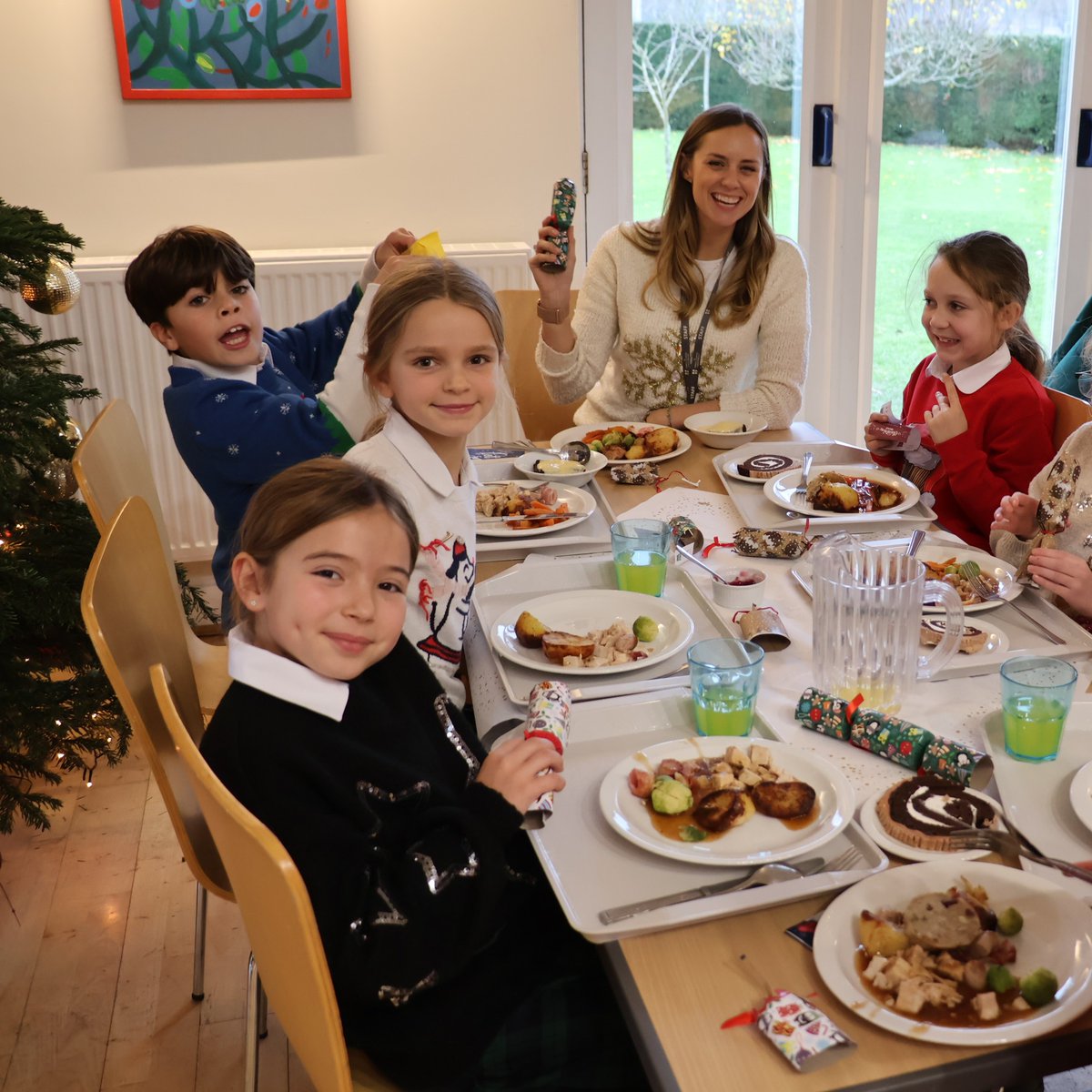 Junior King's School tweet media