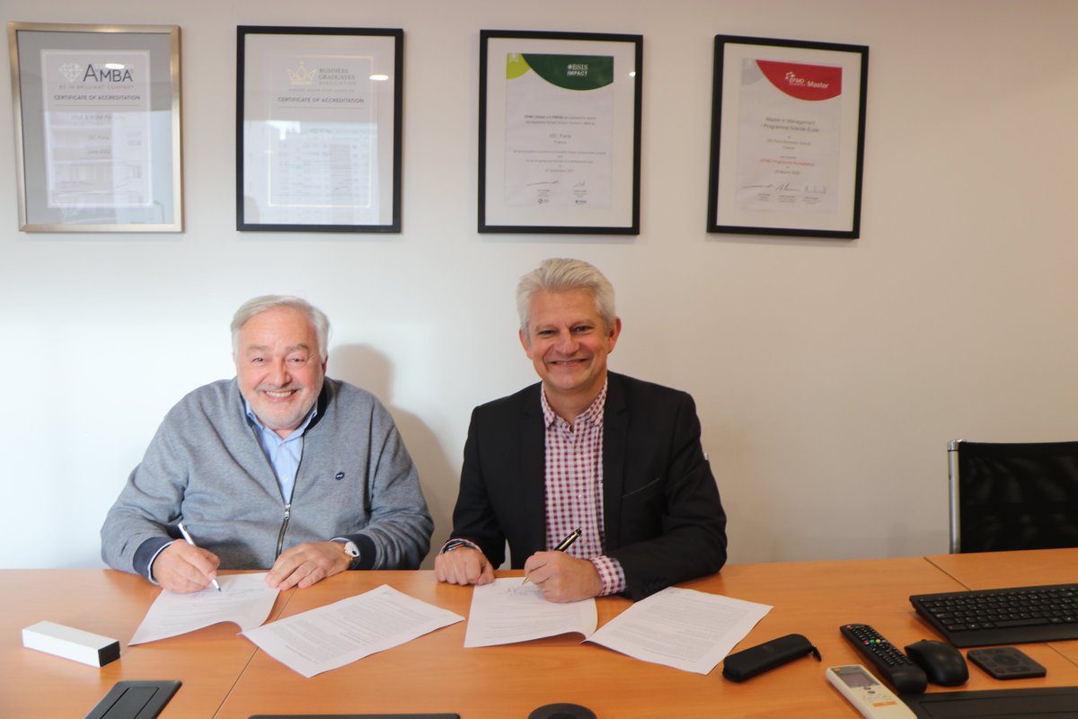 L'ISC Paris et l'association <a href="/ISC_Alumni/">ISC Paris Alumni 🎓</a> se veulent pionniers dans l'animation du réseau alumni avec une toute nouvelle équipe et la nomination d'Édouard Level, alumni promotion 2000, en tant que Président de l'association.🤝