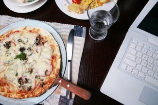 SNCLFAEN's tweet photo. 💰Saviez-vous que vos #frais de repas et de déplacement peuvent être remboursés ?
Enseignants titulaires, TZR, AESH : ne passez plus à côté. Cumulés, cela peut représenter des sommes conséquentes.
Le SNCL vous guide et vous accompagne : https://t.co/sT1Zate979... 
#pouvoirdachat https://t.co/1deoQVCzKD