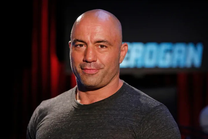PiracetamNET's tweet image. Joe Rogan’s supplement stack is packed with nootropics, vitamins, and anti-aging hacks! 🧠💪 From Alpha BRAIN for focus to NAD drips for longevity, he’s optimizing health and performance like no other. 🚀

Full breakdown here: piracetam.net/joe-rogan-supp… #JoeRogan