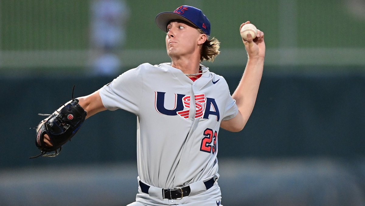 MLBPipeline's tweet image. Michael Kennedy and Josh Hartle enter the #Guardians' Top 30 Prospects list after being acquired from the #Pirates in the deal that sent Spencer Horwitz to Pittsburgh. 

Scouting reports, and where the lefties rank: atmlb.com/4g5B3Oz