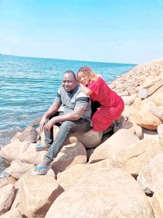 DelphineSankara's tweet photo. 🔴Burkina🇧🇫/#Amidou le Balthazar Burkinabè🇧🇫 a détourné 3 milliards de FCFA Colonial destiné aux Orphelins a vécu hein.

Le 2ème mandat de @rochkaborepf restera le régime le plus corrompu de notre histoire.

La Démocratie est Anti-Africain..
La lutte continue... https://t.co/Hro00U5raU