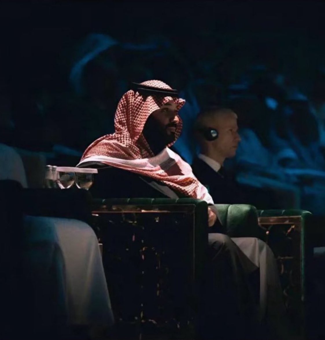 uuiir8's tweet photo. سر بنا يا محمد وعزك يدوم 🇸🇦💚
#كاس_العالم_2034 https://t.co/rP4c8lJIJb