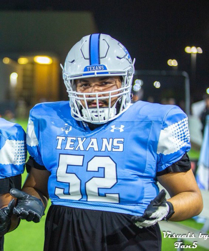 ‼️2025 OL Angel Roman‼️
x: <a href="/AngelRoman52/">Angel Roman</a> 
H: 5’10
W: 285lbs 
GPA: 3.1 
24 Season Team Captain
Current Offers: HH Prep, Savannah Prep, FSCC, MNC Vermilion

hudl.com/v/2Q3tJh