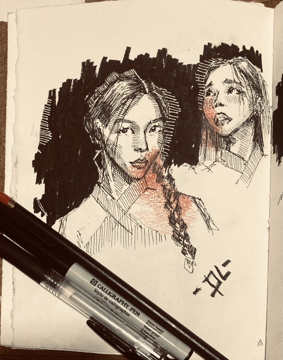 drawn_ik's tweet photo. Chico malo - MAMAMOO+
Pen drawing solar ver.
I did moonbyul but messed it up so🙁
#SOLAR #MAMAMOO #mamamoosolar #MAMAMOO+ #solarfanart #술라 #마마무 https://t.co/96cJbDLDx3