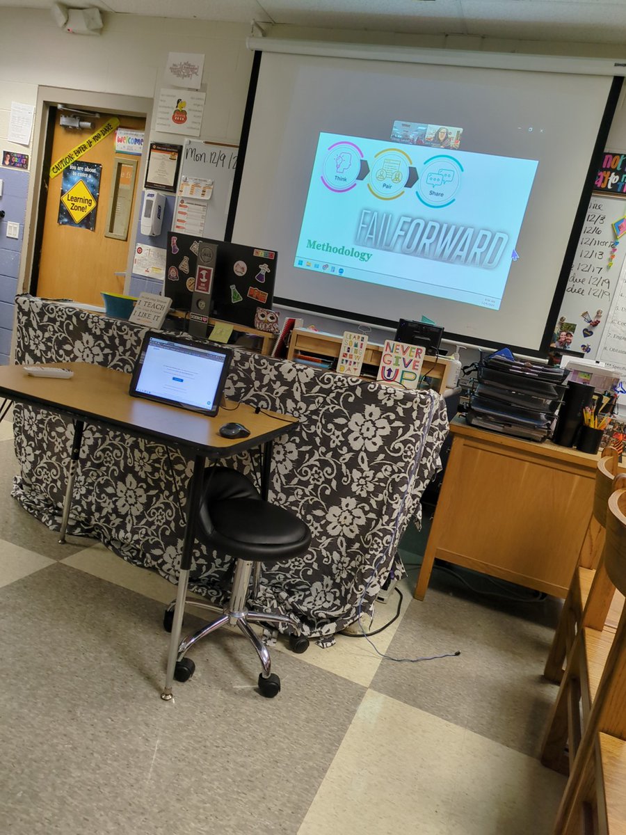 Christy Sandell tweet media