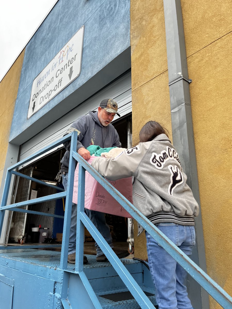 Locke Hill ES tweet media