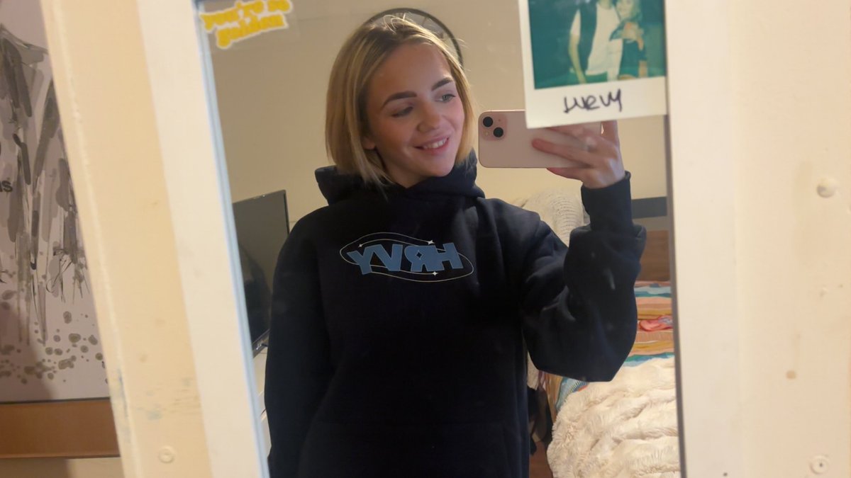 This hoodie is honestly gorge 
<a href="/HRVY/">hrvy</a>