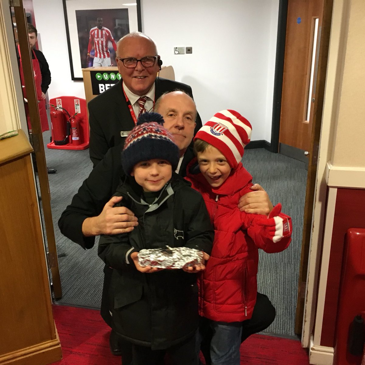 RichASalt's tweet photo. ⁦@stokecity⁩ was so saddened like many I’m sure, to hear of the passing of Stoke Supporting legend John Lawson - a true gentleman who will be sorely missed.  RIP John 🙏 &amp; have a word up there for 3 points on Saturday! #oneofthebest https://t.co/jN2giQGabv