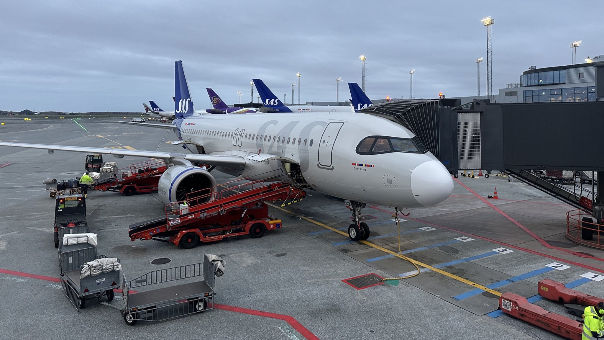 飛行機狂のDOKAN~ファーストクラストラベラー~ on X 飛行機狂のDOKAN~ファーストクラストラベラー~ on X