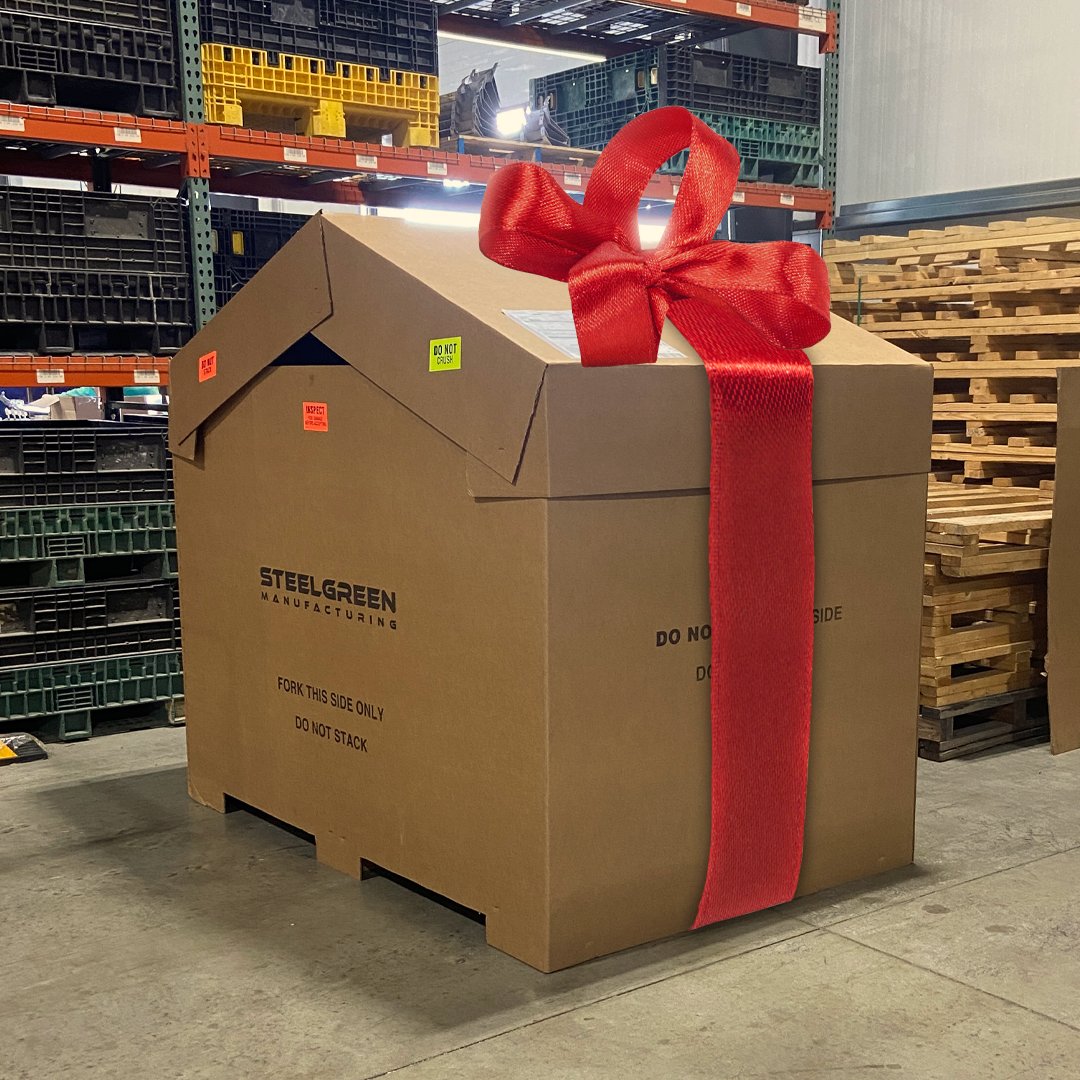 Talk about a ho-ho-whole lot of joy in one box! 😂 🎁