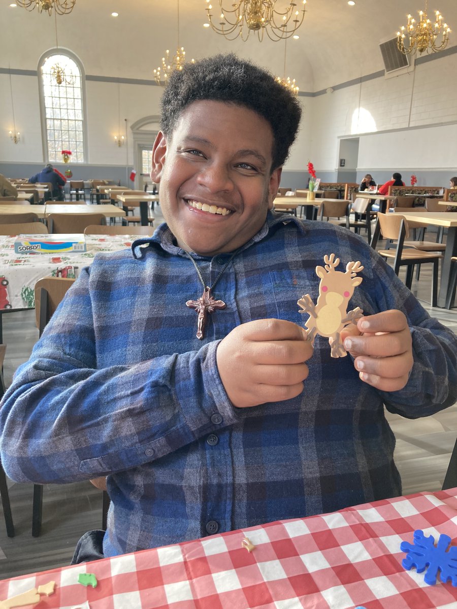 delstatedining tweet media