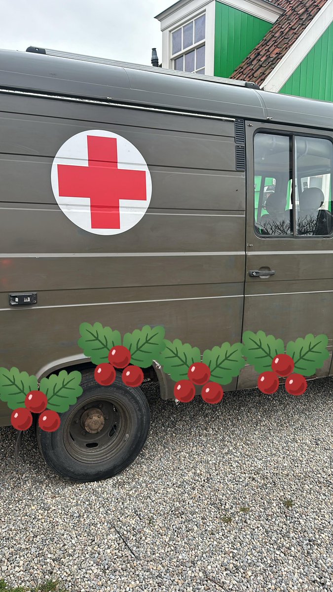 vans_vintage's tweet photo. Afgelopen dagen was deze stoere retrocamper de slaapplaats voor televisie opnames....in april volgt meer info #GROENEGAST #LEGERAMBULANCE #MERCEDESD508 #STIJLVOLEROPUITGAAN #STIJLVOLKERSTCADEAU #GEEFEENUNIEKCADEAU #RESERVEERNU https://t.co/u2Ct2cSOqB