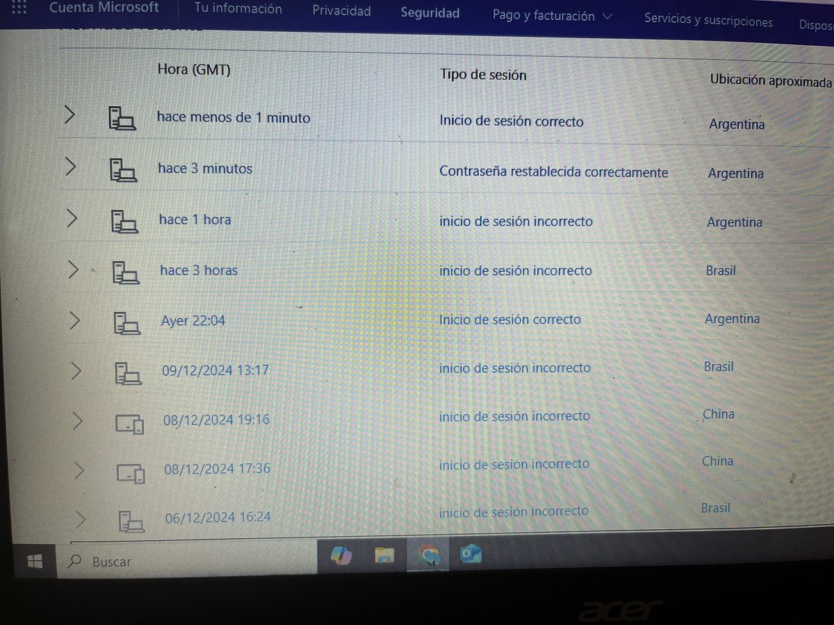 lacandex's tweet photo. Necesito ayuda, posta, me están queriendo hackear desde hace 3 meses. Hoy lo lograron y llegué a cambiar otra vez la contraseña rápido, pero ya no sé qué más hacer posta. Con quién hablo? https://t.co/4nsEJvuL9B
