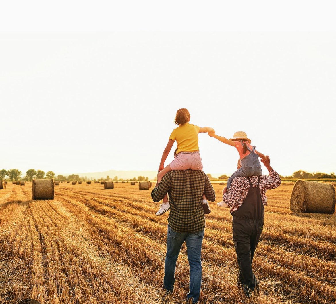 Did you know? 97% of U.S. farms are family-owned, making farms a vital part of our communities and heritage. 🏡👩‍🌾👨‍🌾

This Wednesday, let’s celebrate  agriculture and the hardworking families behind the food we enjoy.