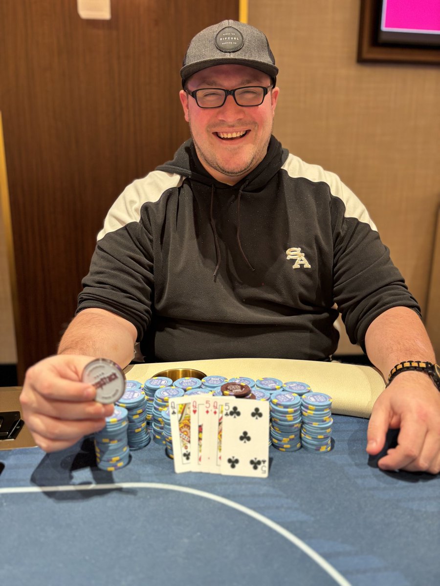 VenetianPoker's tweet photo. Congratulations to Sterling Lopez (@slope89) of Anchorage, AK who was the winner via heads-up chop in our DeepStack Extravaganza Event #36 $600 BIG O $25,000 guarantee on 12.10.24

Sterling takes home the DeepStack Extravaganza silver coin and $12,240 https://t.co/GvVxOGA9Ne
