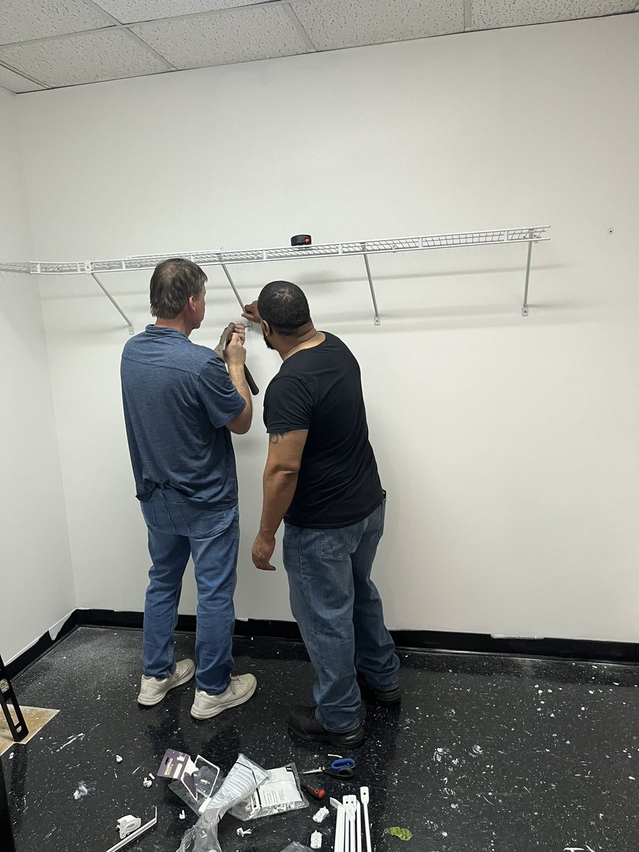 Let’s go <a href="/catinabutler14/">Cece Butler</a> !!!  Specials thanks to ASM’s Marshall, Ossie, Ashlyn and Jason making today a memorable one!! <a href="/DCT0813MD/">Dante Thomas</a> <a href="/BenitoKomadina/">Benito.Komadina@Lowes</a> <a href="/BlueBoxR1/">@BlueBoxR1</a> <a href="/Ashlynn_31/">Ashlynn Gilmore 🌻</a> <a href="/mykingthoughts/">Marshall B</a>